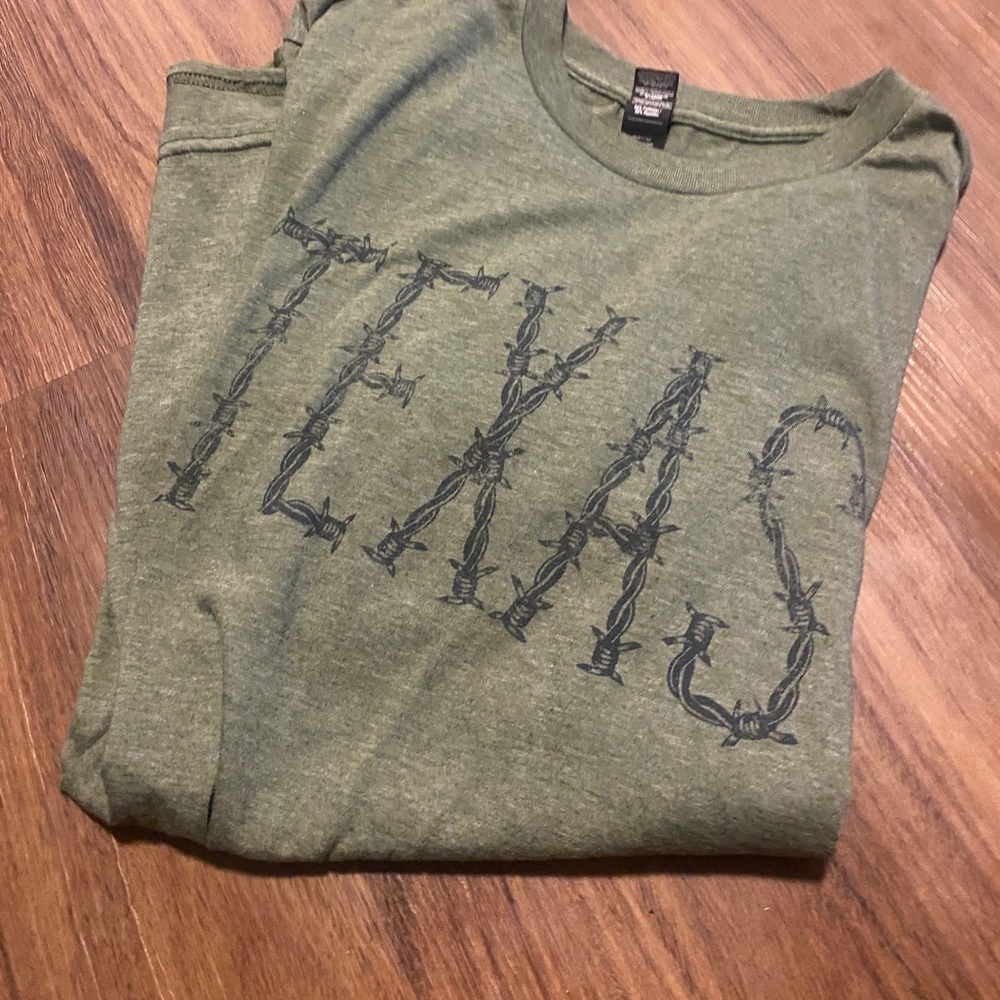 Men’s T-shirt